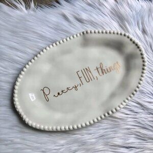 Pretty Fun Things Vanity Makeup Tray Cream Large